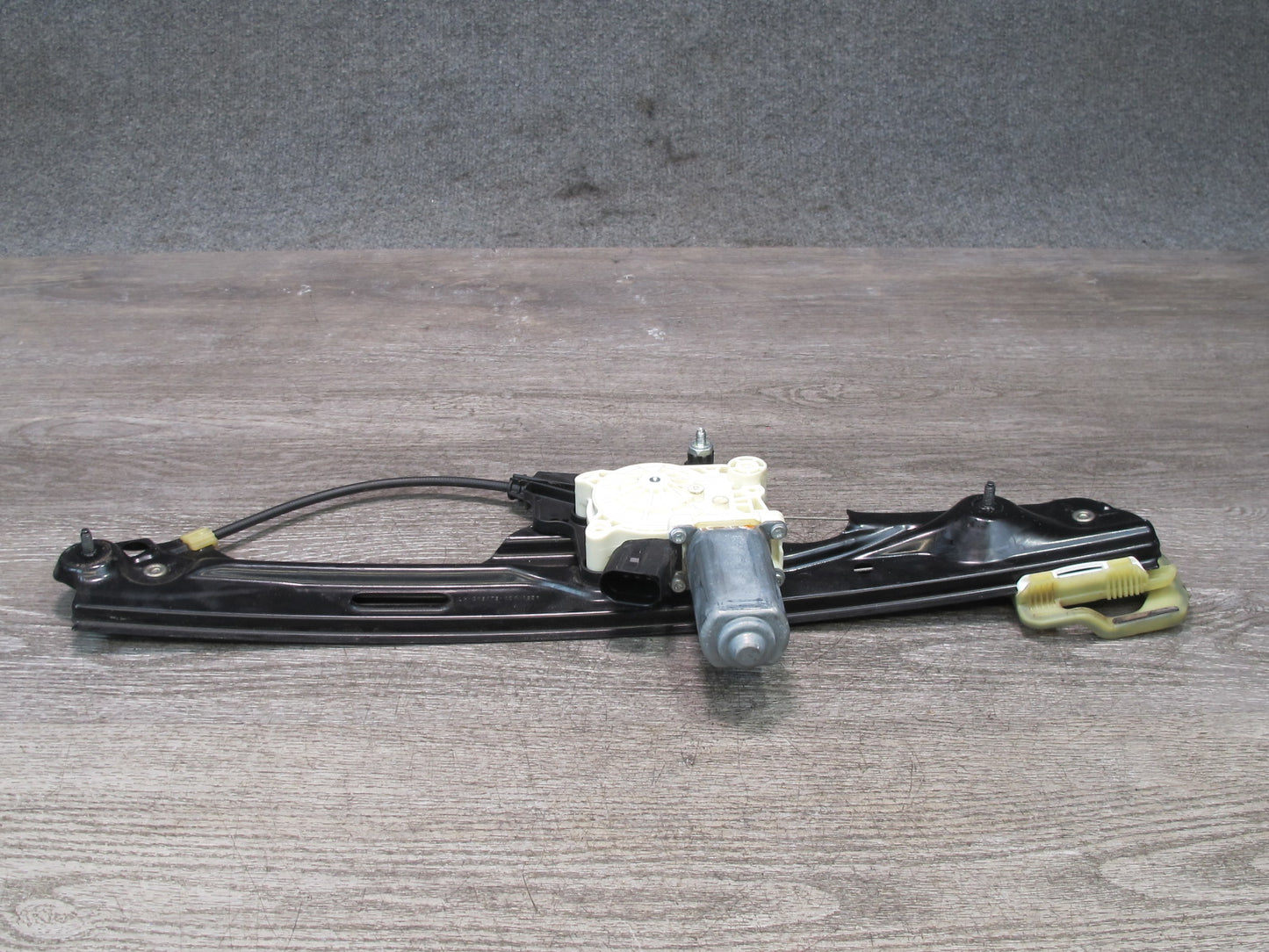 11-17 BMW F25 X3 Rear Left Door Window Regulator w Motor