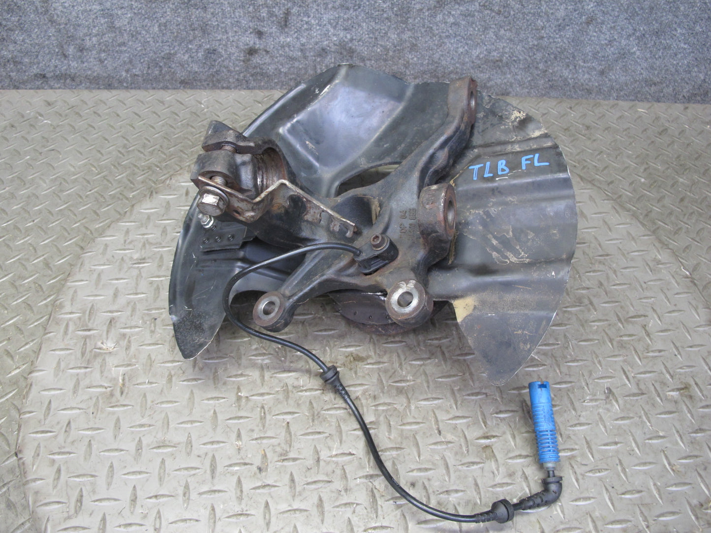 2001-2006 BMW E46 M3 S54 Front Left Side Spindle Knuckle Wheel Hub Bearing