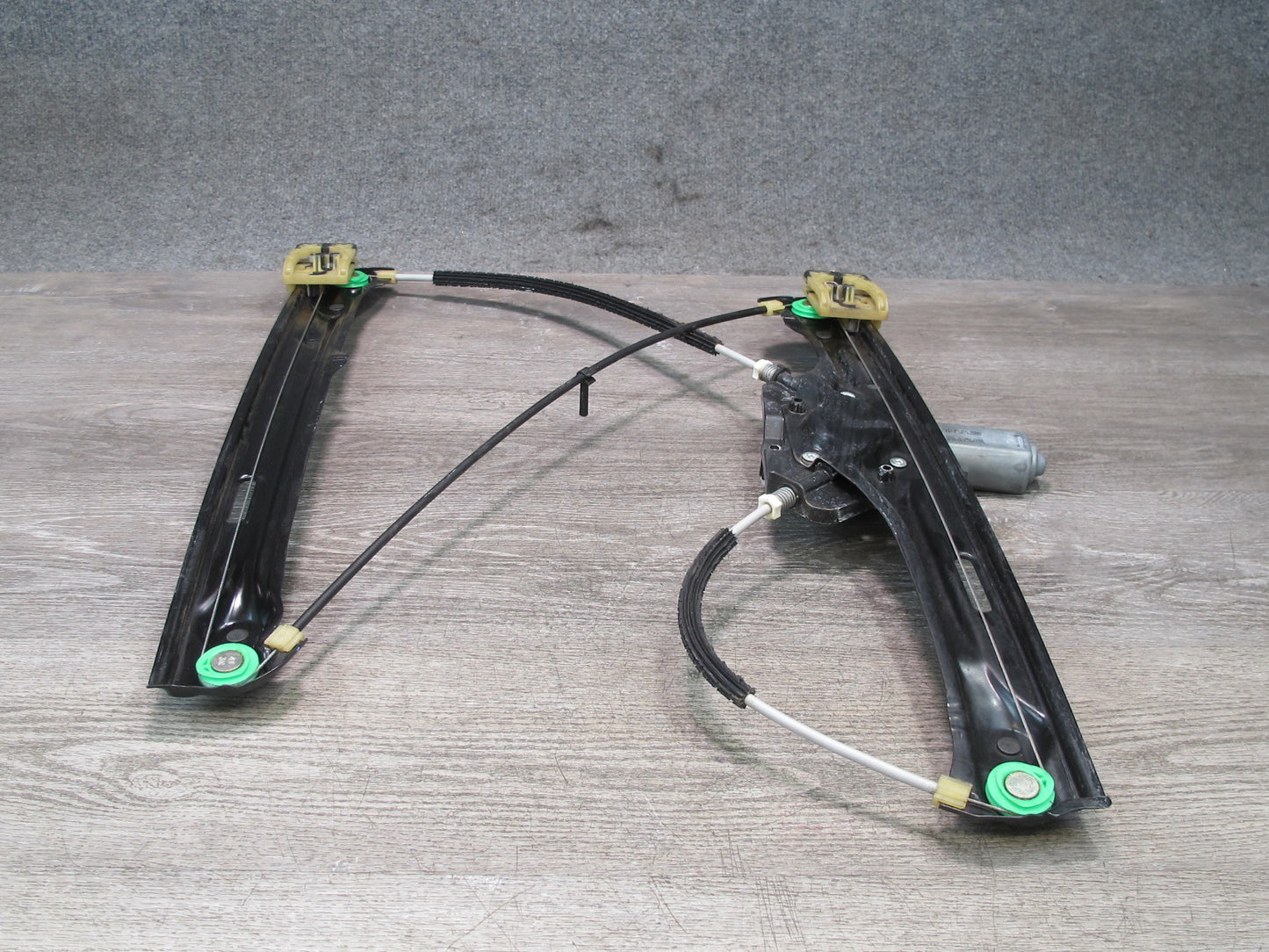 11-17 BMW F25 X3 Front Right Door Window Regulator w Motor 7355636