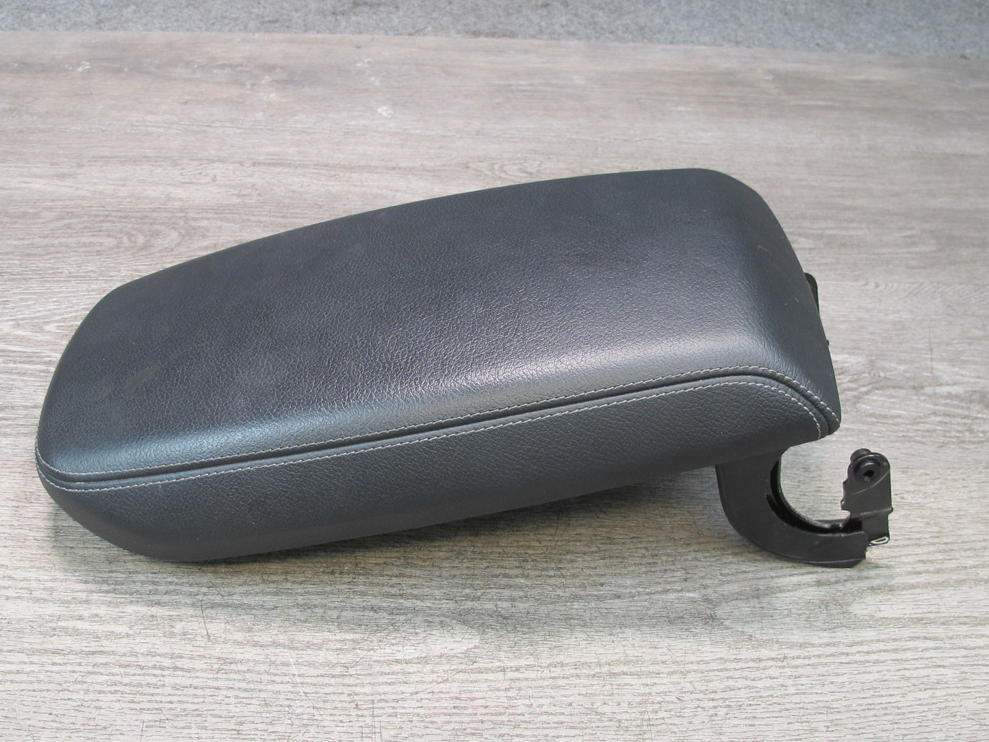 11-17 BMW F25 X3 Center Console Leather Armrest Lid Cover OEM