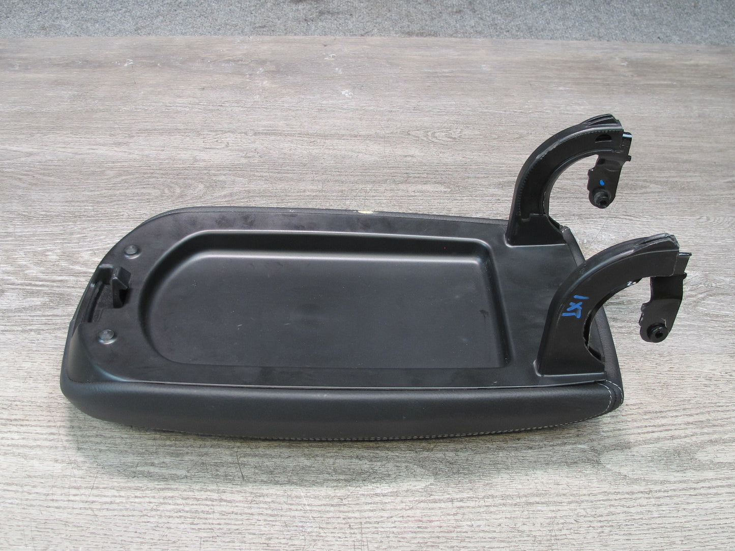 11-17 BMW F25 X3 Center Console Leather Armrest Lid Cover OEM