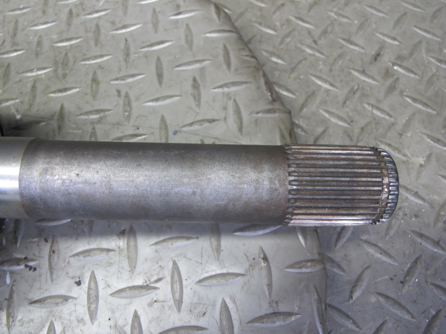 1998-2007 Lexus J100 LX470 AWD Front Right Pass Side Suspension Axle Shaft