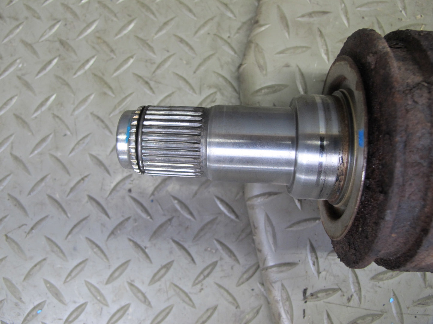 1998-2007 Lexus UZJ100L LX470 AWD Front Left Driver Side Suspension Axle Shaft