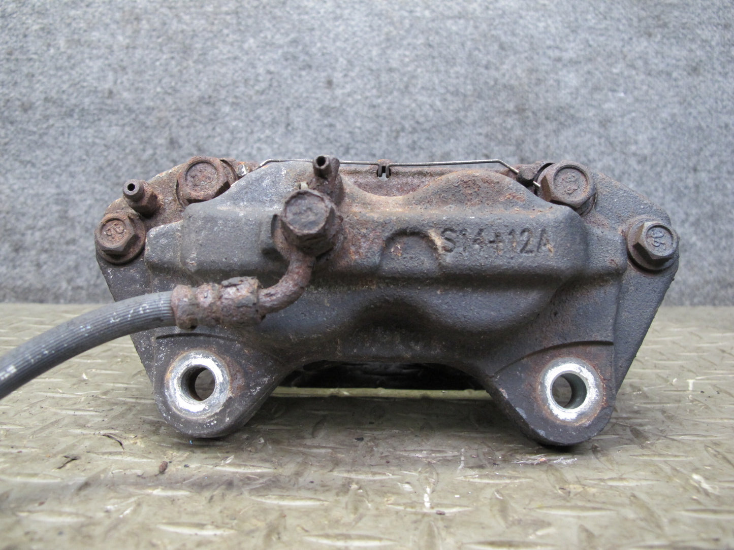 1998-2002 Lexus J100 LX470 AWD Front Left & Right Side Brake Caliper Set of 2