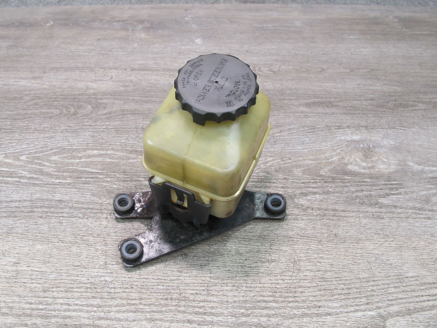 1998-2007 Lexus LX470 Power Steering Fluid Reservoir Bottle Tank W/ Bracket