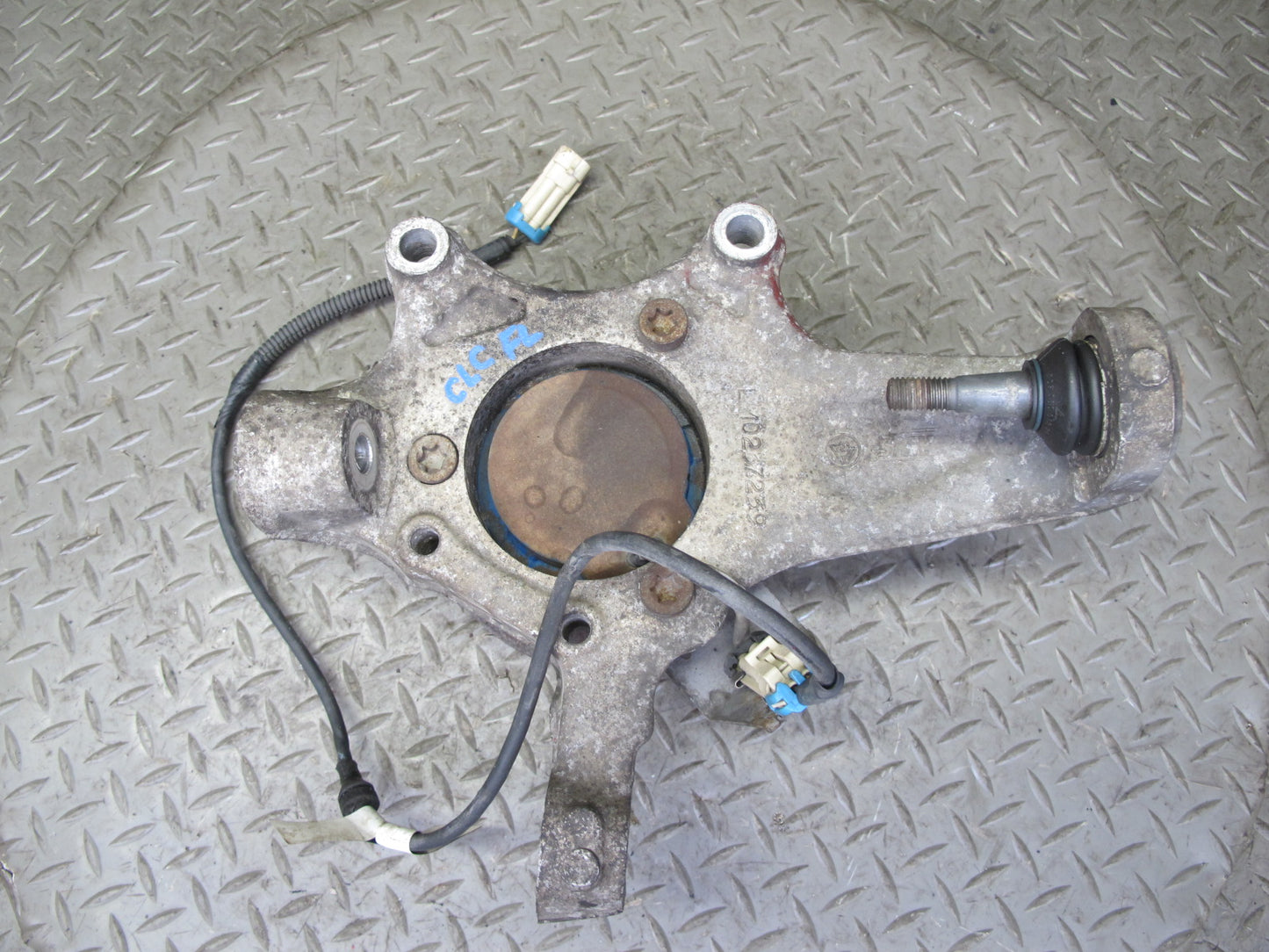 97-04 Chevrolet Corvette C5 Front Left Spindle Knuckle Wheel Hub Bearing OEM