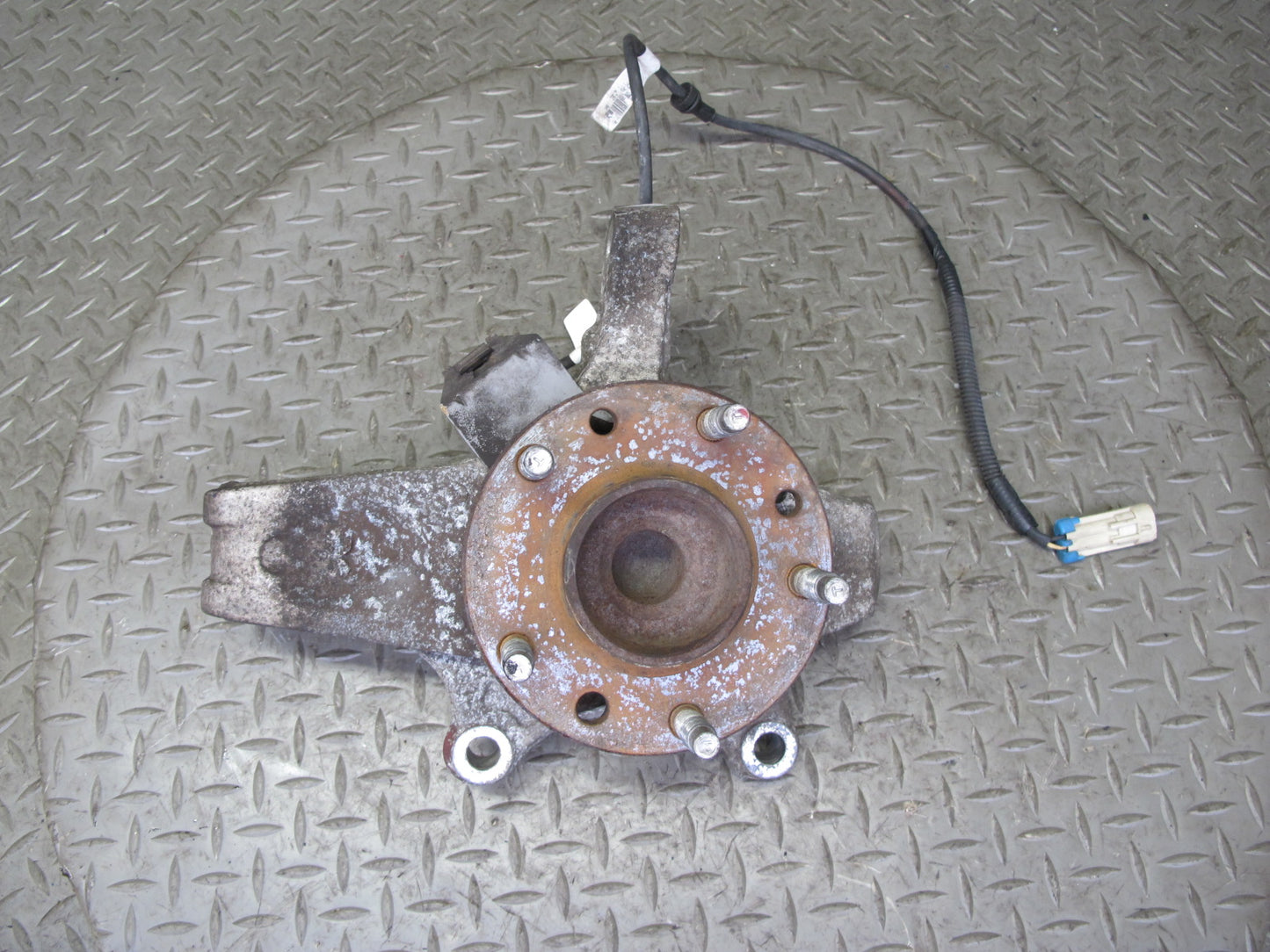 97-04 Chevrolet Corvette C5 Front Right Spindle Knuckle Wheel Hub Bearing OEM