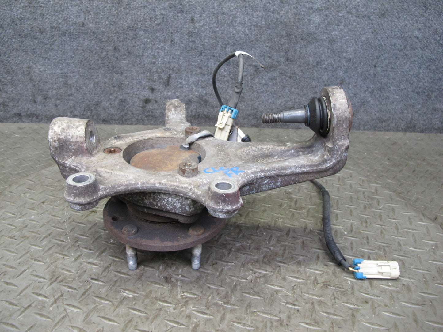 97-04 Chevrolet Corvette C5 Front Right Spindle Knuckle Wheel Hub Bearing OEM