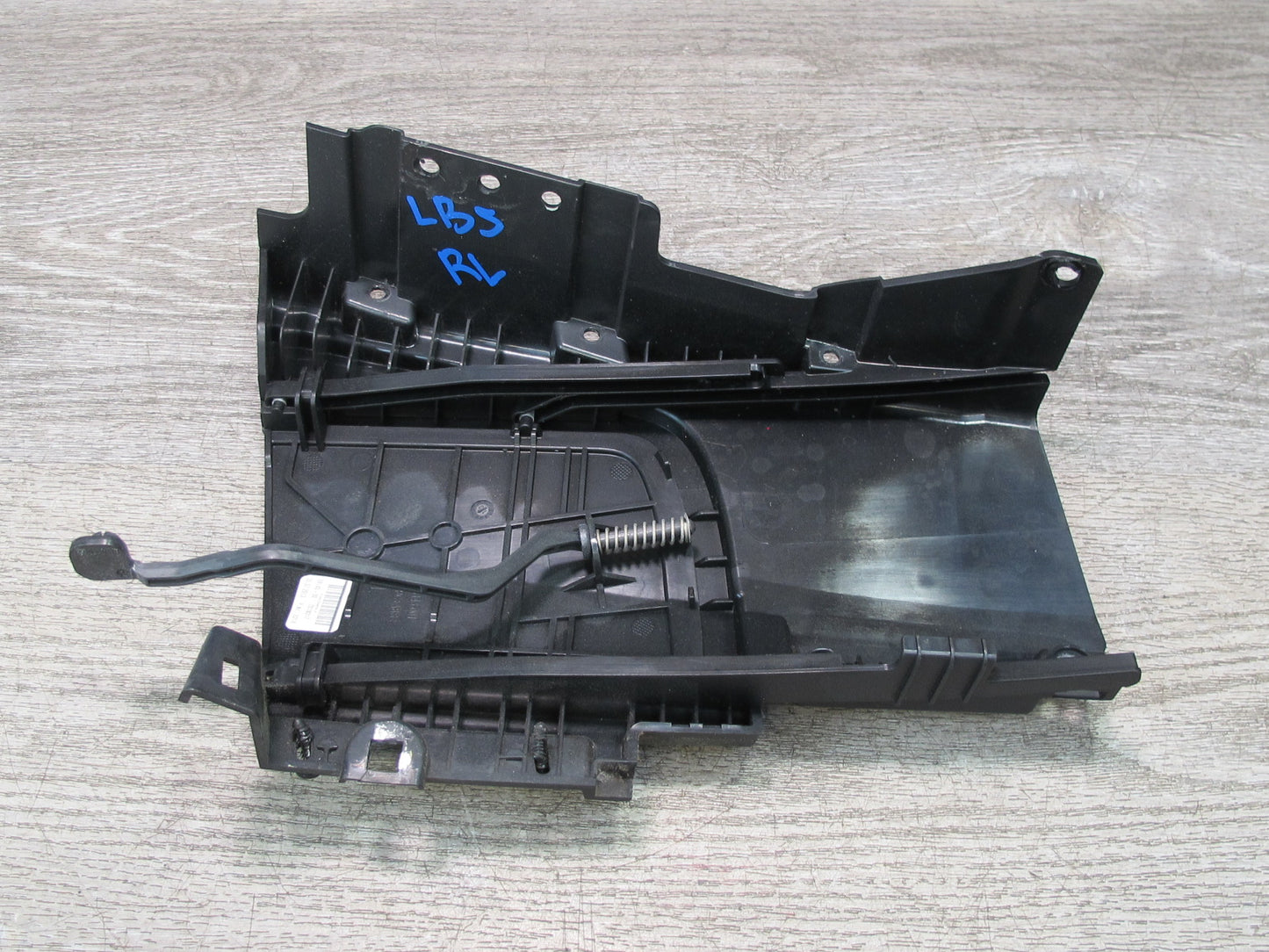 2012-2018 BMW F12 M6 Convertible Rear Right Left Roof Rod Mechanism Cover Set