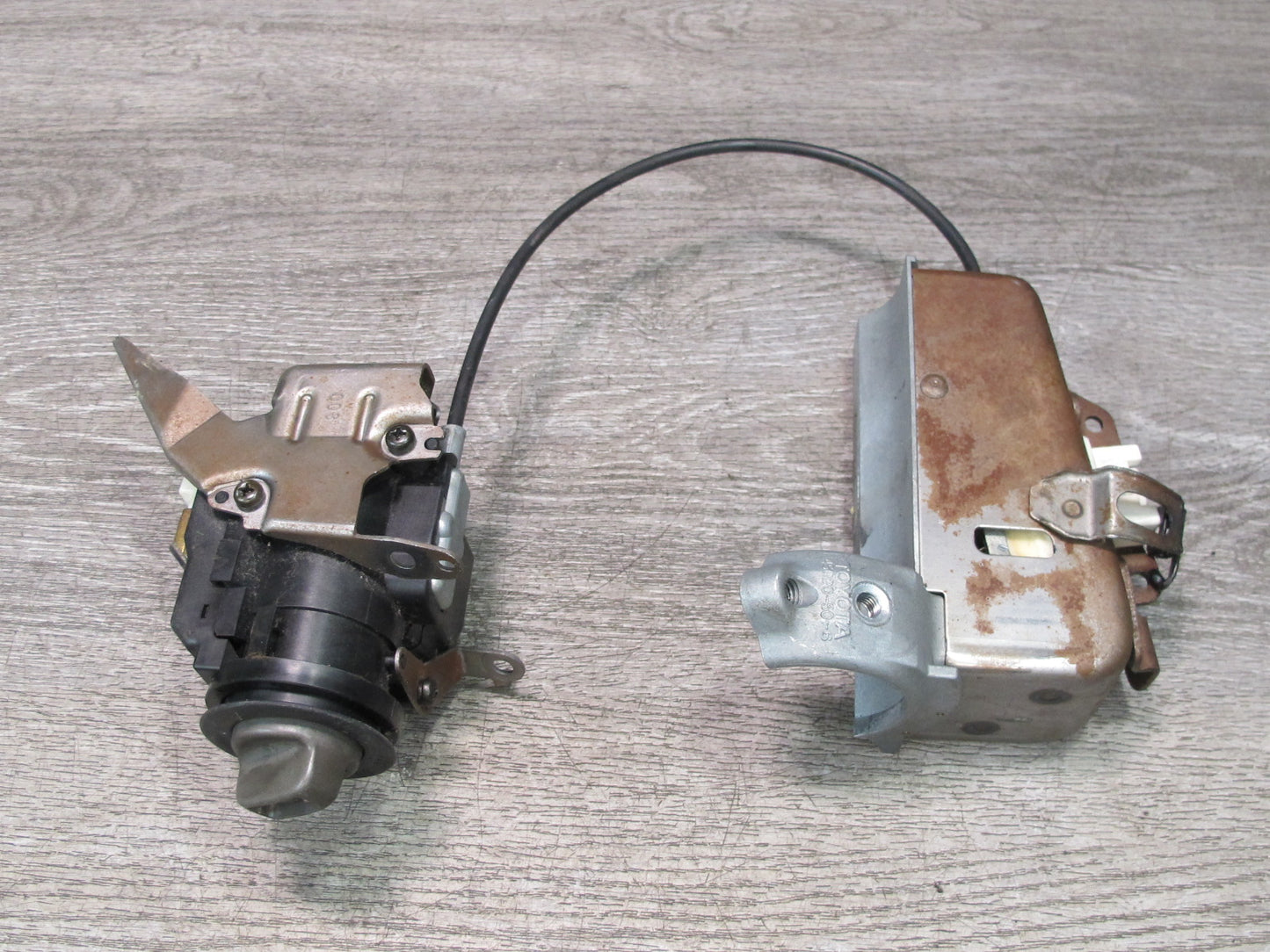 2004 Lexus UCF30L LS430 ECM ECU Ignition Module Glove Trunk Door Lock KEY Set