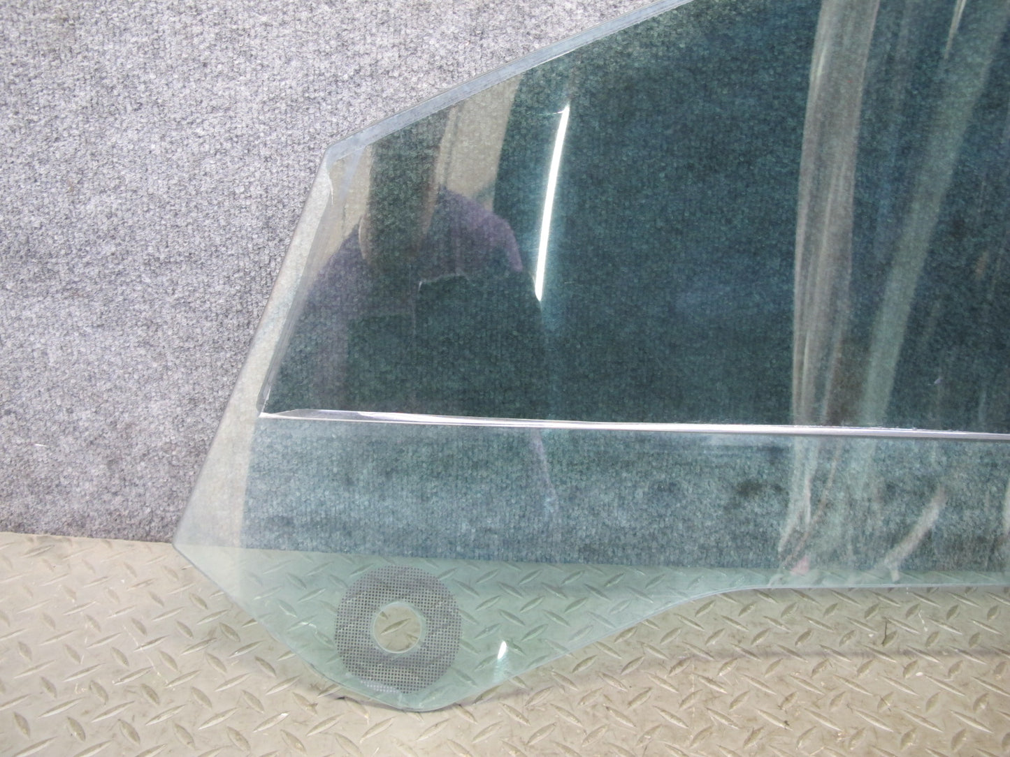 2012-2018 BMW F12 F13 M6 Front Right Passenger Side Door Glass Window