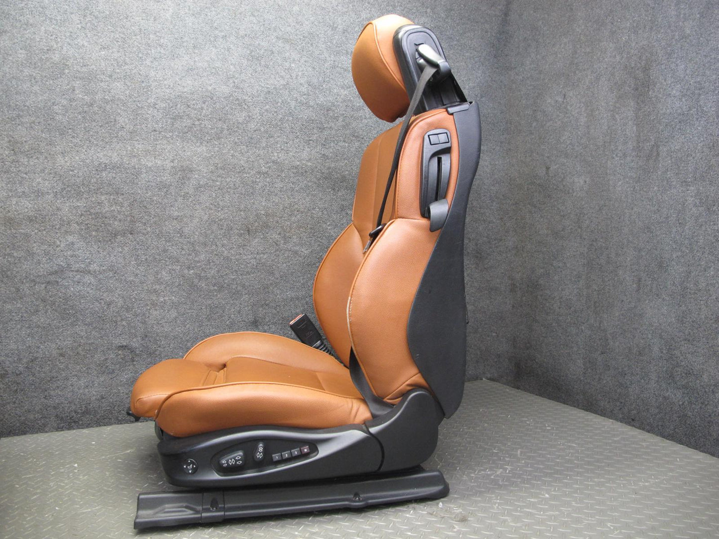 01-06 BMW E46 330ci Convert Front Right Left  Sport Heated Leather Seat Set OEM