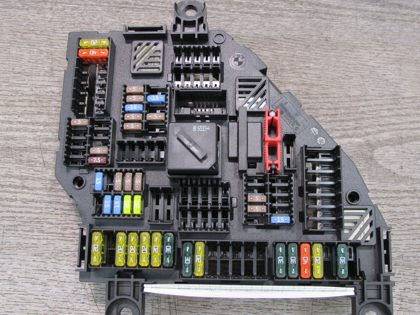 11-17 BMW F25 X3 Power Distribution Fuse Relay Box Module OEM