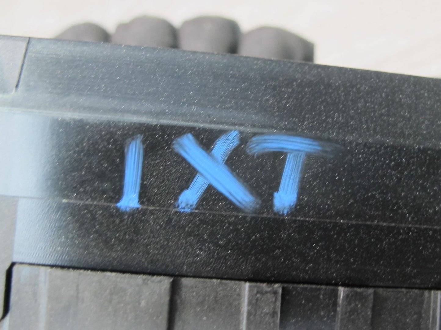 11-17 BMW F25 X3 Power Distribution Fuse Relay Box Module 9259467 OEM