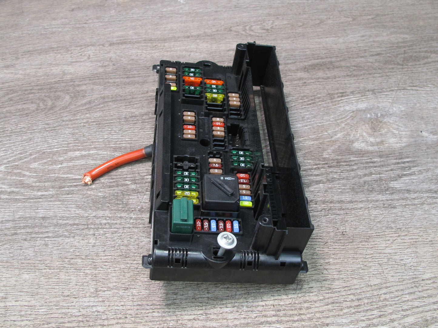 11-17 BMW F25 X3 Power Distribution Fuse Relay Box Module 9259467 OEM