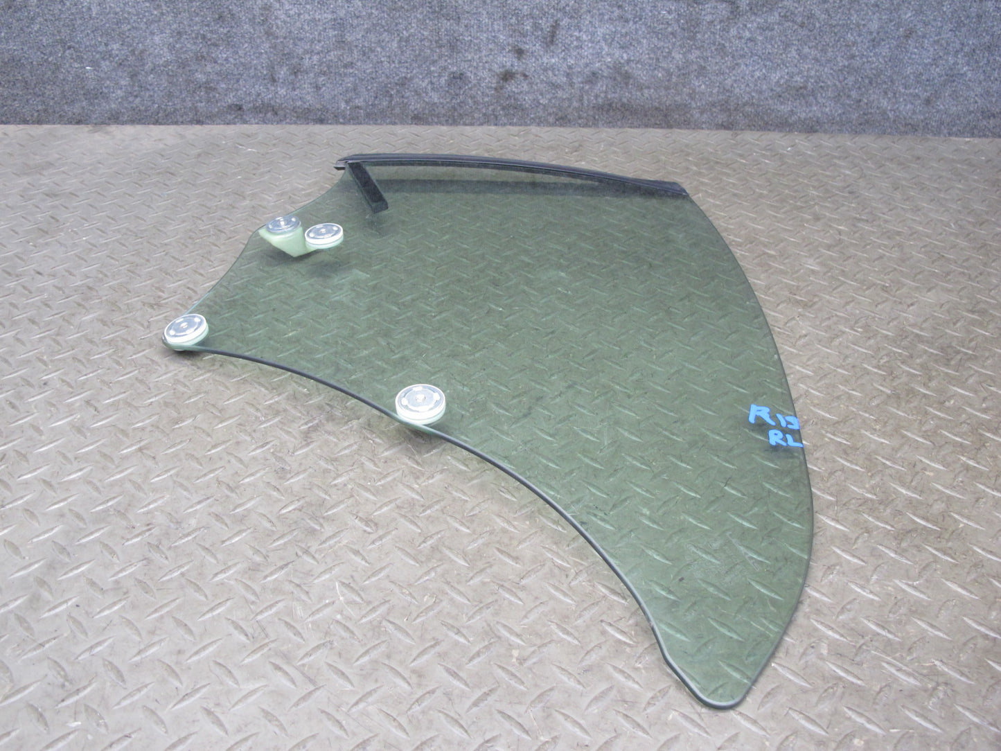 10-15 Lexus IS350 IS250 Convertible Rear Left Side Quarter Window Glass OEM