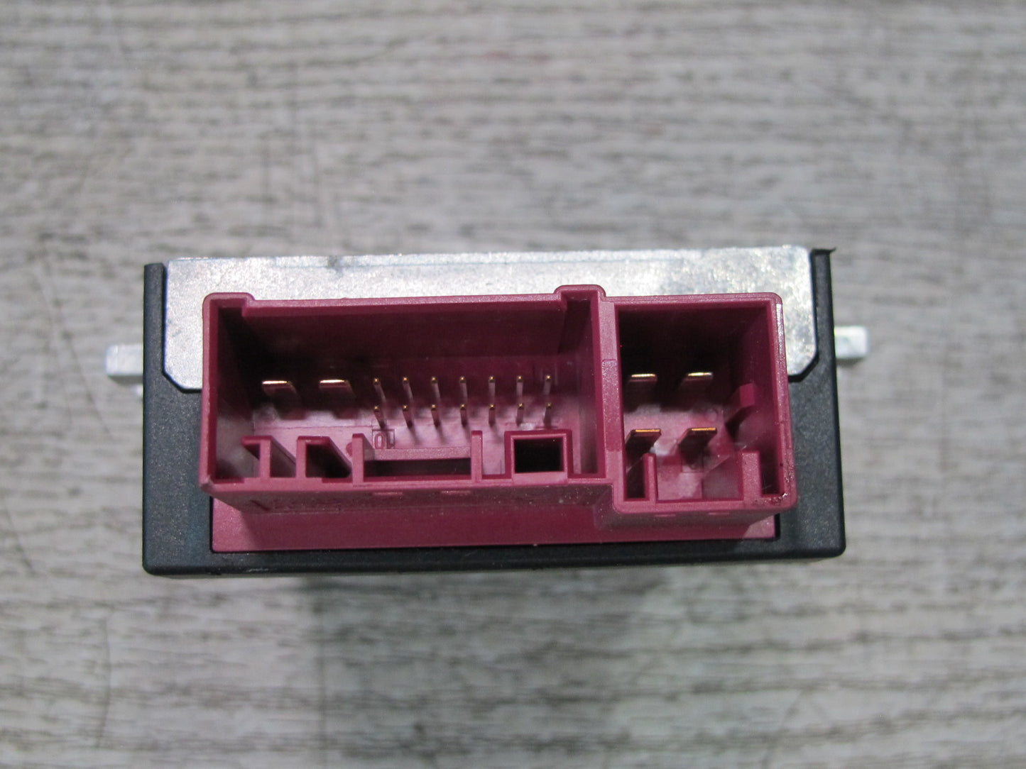 11-17 BMW F25 X3 Fuel Pump Control Module 7371832 OEM