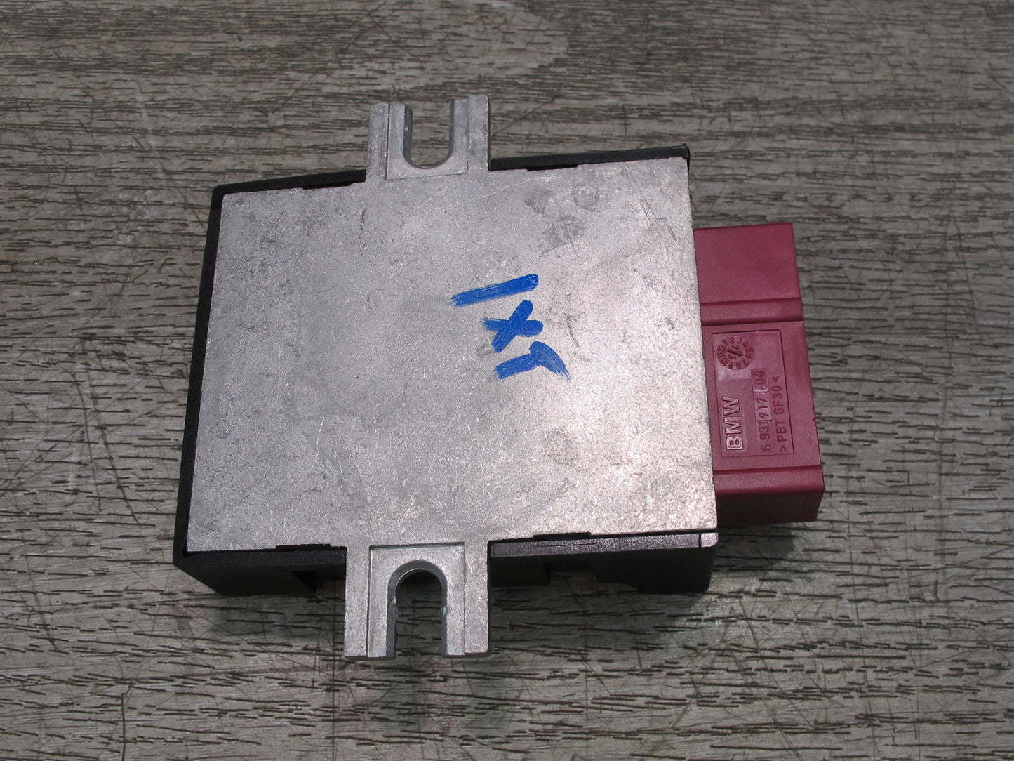 11-17 BMW F25 X3 Fuel Pump Control Module 7371832 OEM