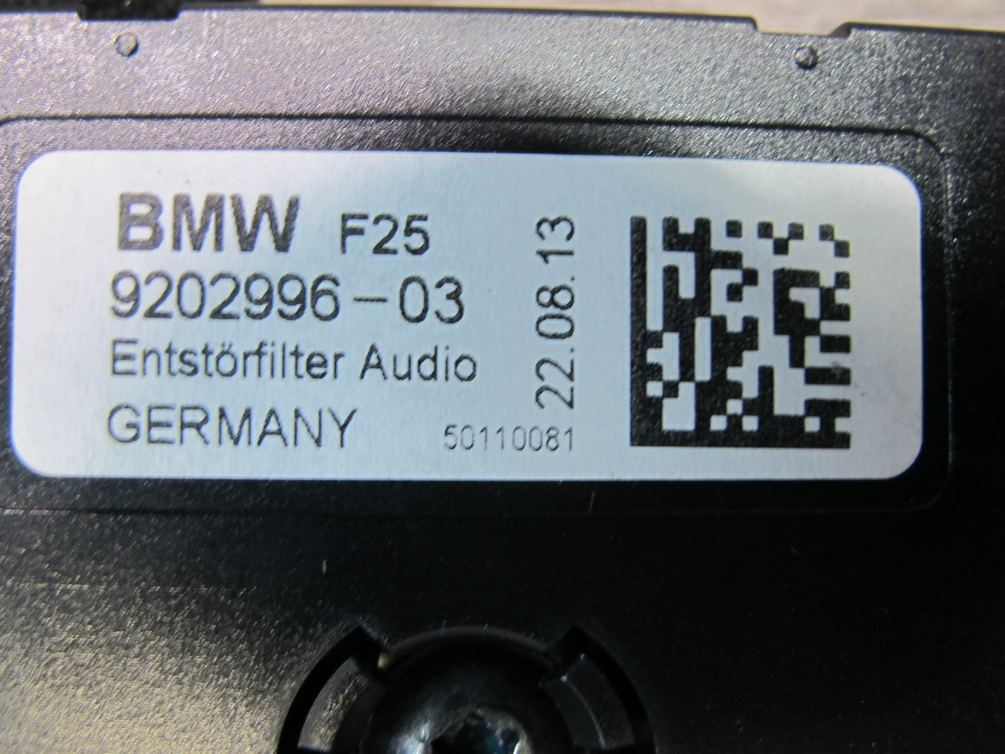 11-17 BMW F25 X3 Antenna Noise Filter Amplifier AMP Module 9202996 OEM
