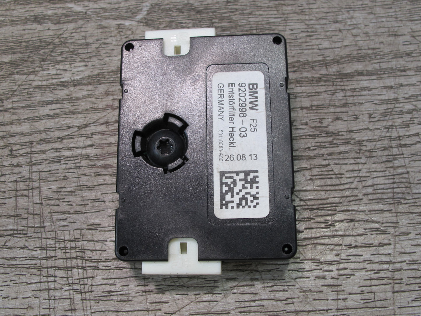 11-17 BMW F25 X3 Antenna Noise Filter Amplifier AMP Module 9202998 OEM
