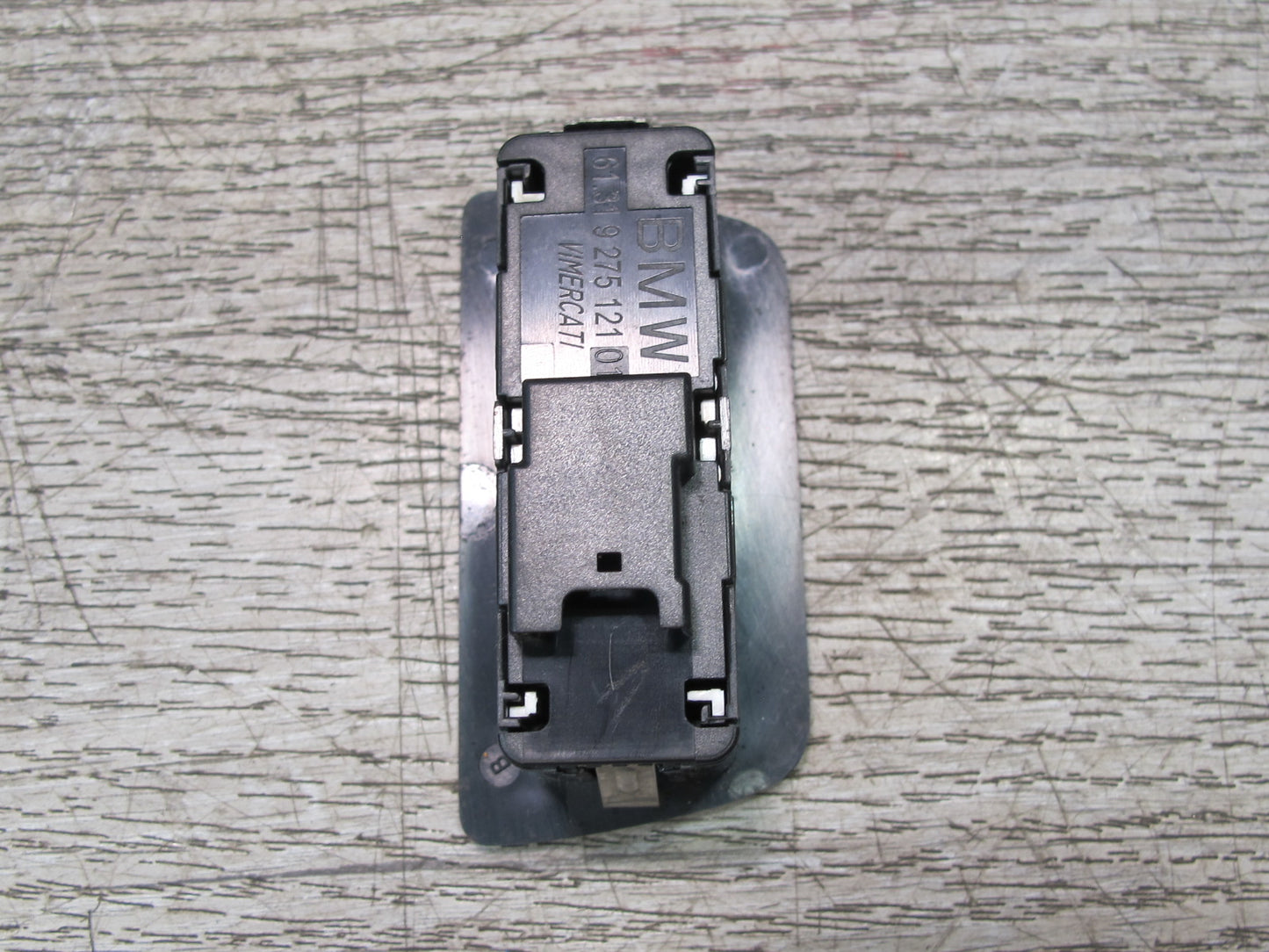 11-17 BMW F07 F10 F11 F25 X3 Rear Trunk Lid Release Button Switch 9275121 OEM