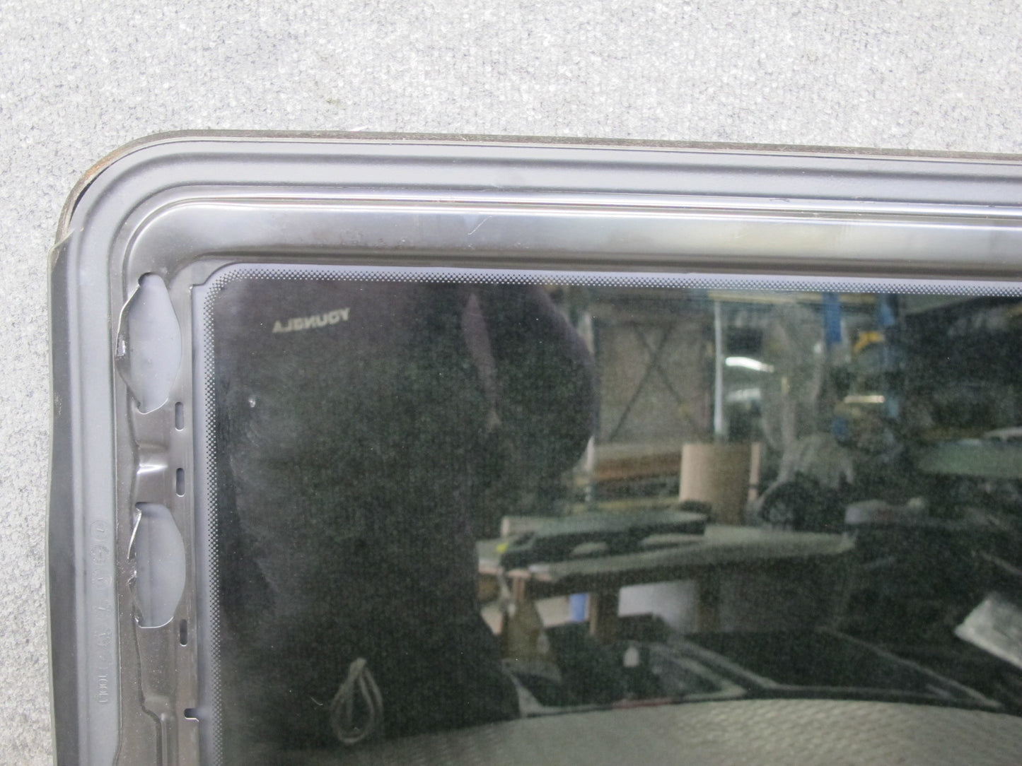 12-18 BMW F30 F80 328i 335i Sedan Sunroof Glass Window Panel OEM