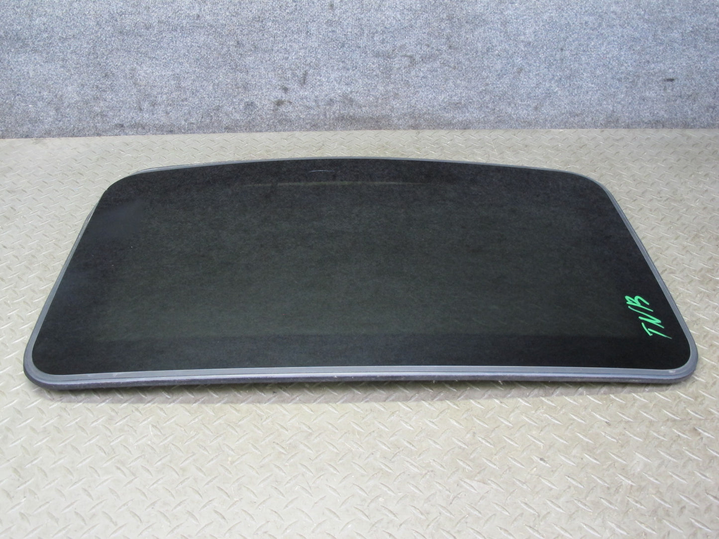 12-18 BMW F30 F80 328i 335i Sedan Sunroof Glass Window Panel OEM