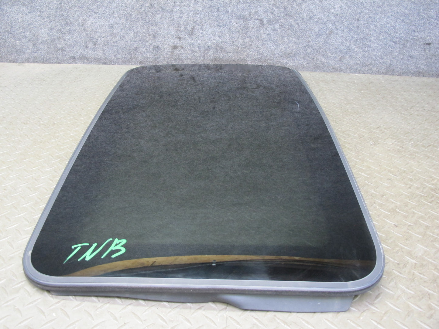 12-18 BMW F30 F80 328i 335i Sedan Sunroof Glass Window Panel OEM