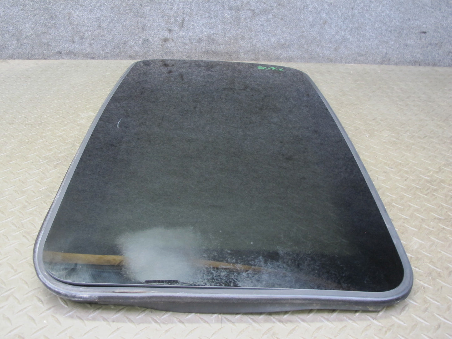 12-18 BMW F30 F80 328i 335i Sedan Sunroof Glass Window Panel OEM