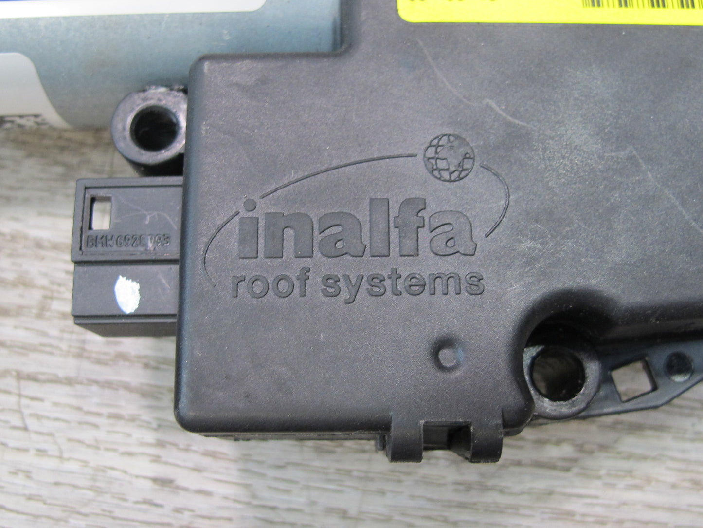 11-17 BMW F25 X3 Sunroof Motor Drive Unit 7316396 OEM