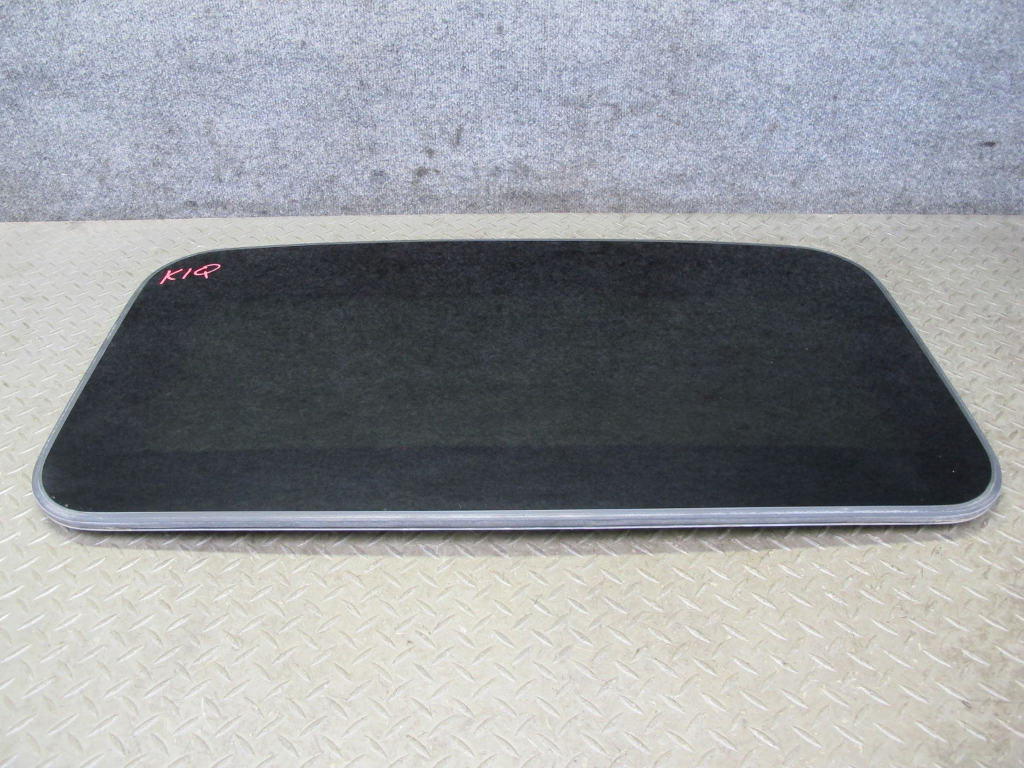 2011-2020 Infiniti QX56 QX80 Front Upper Sunroof Glass Window Panel