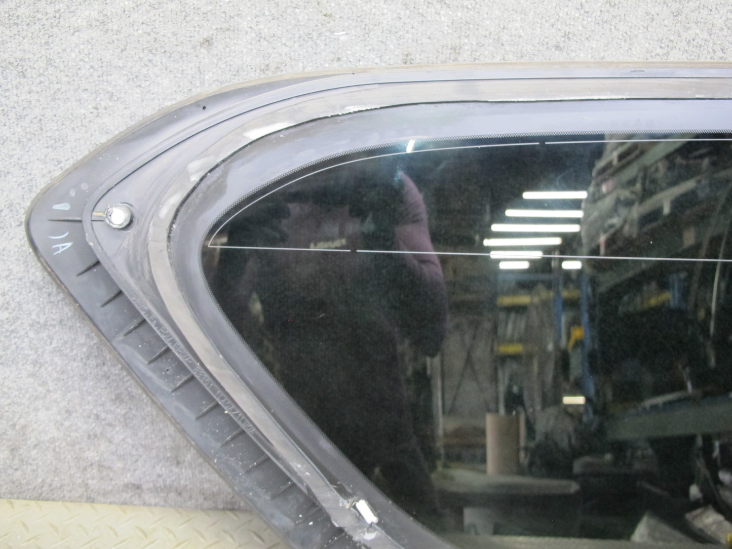 2011-2020 Infiniti QX56 QX80 Rear Left Driver Side Quarter Glass Window