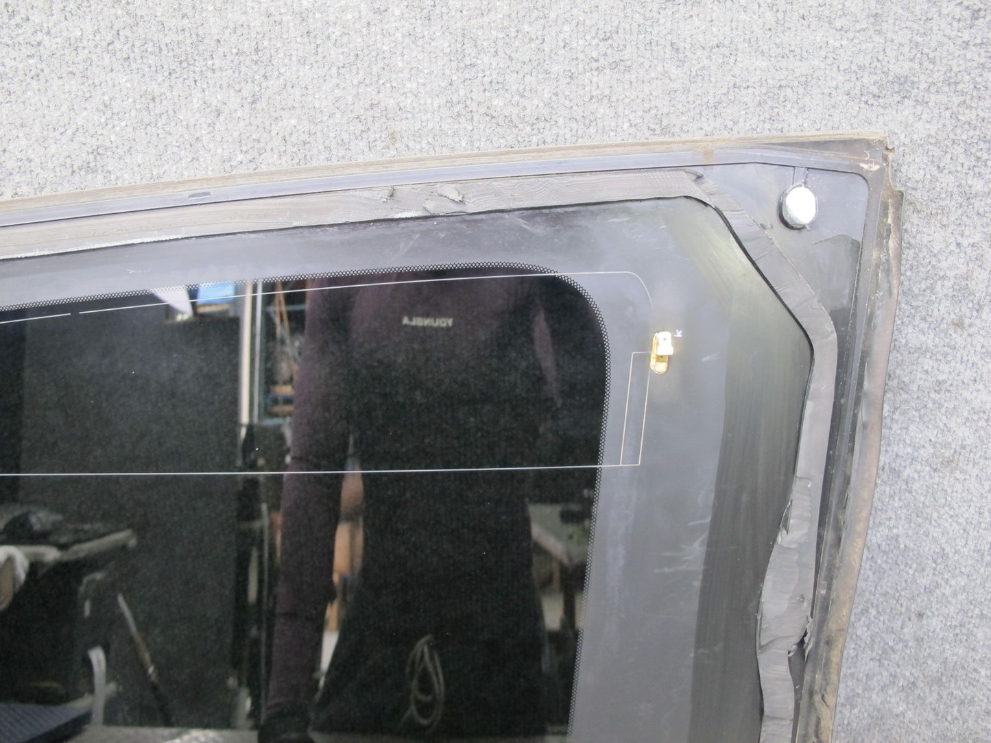2011-2020 Infiniti QX56 QX80 Rear Left Driver Side Quarter Glass Window