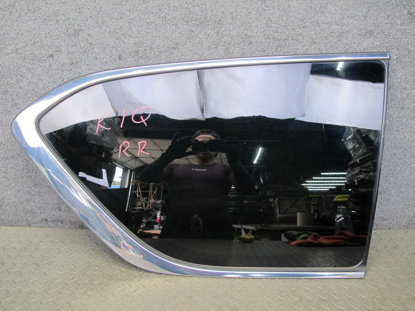 2011-2020 Infiniti QX56 QX80 Rear Right Pass Side Quarter Glass Window