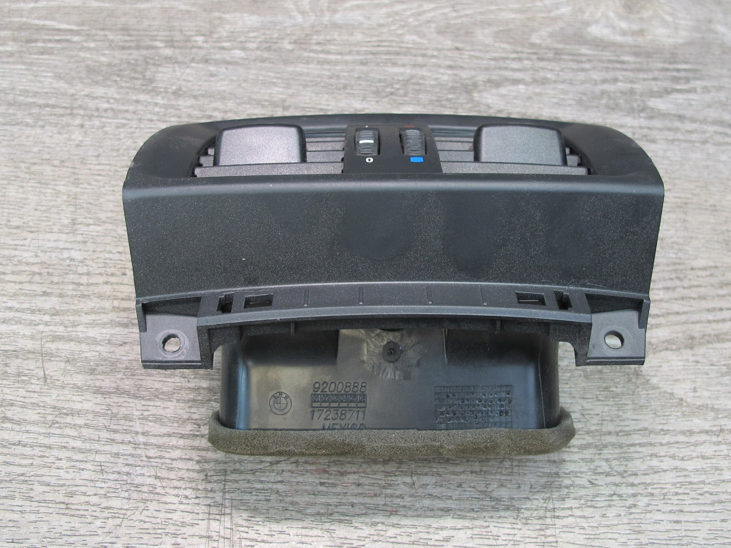 11-14 BMW F25 X3 Rear Center Console A/C Air Vent Grille OEM