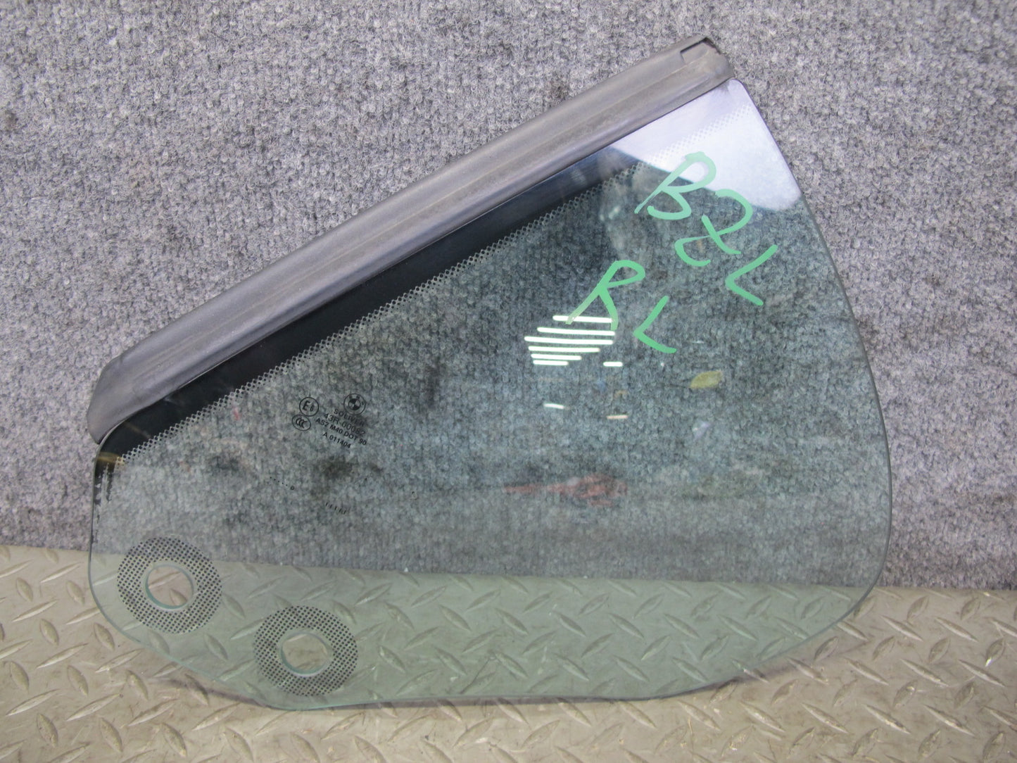 09-16 BMW E89 Z4 Convertible Rear Left Quarter Glass Window OEM