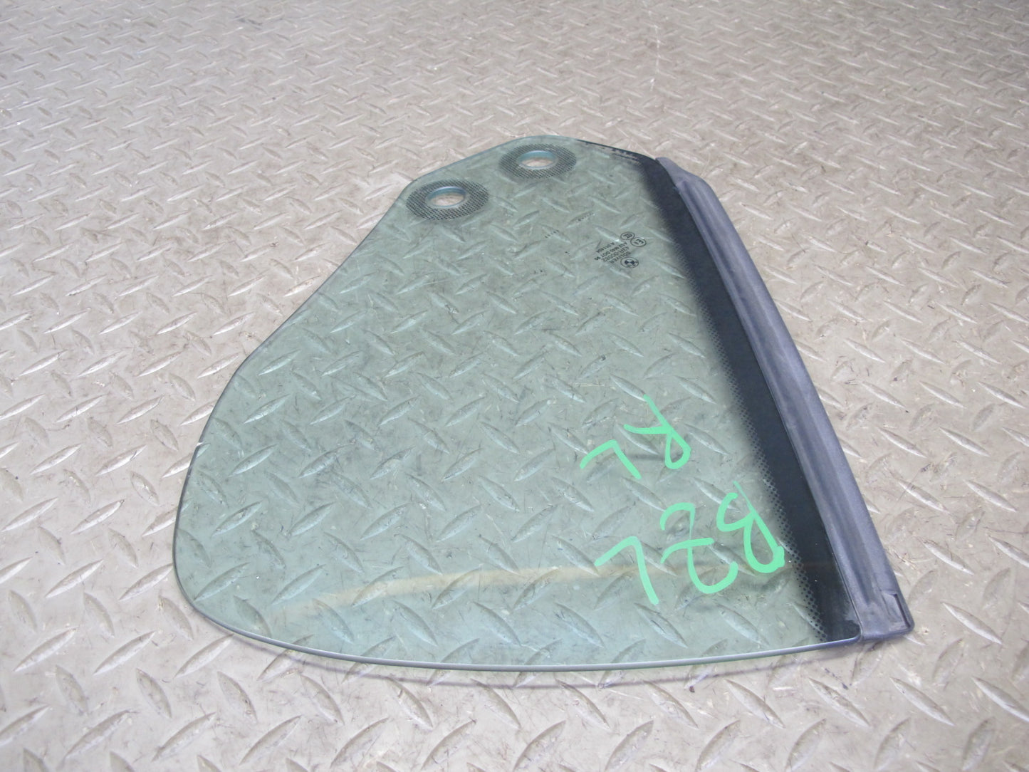 09-16 BMW E89 Z4 Convertible Rear Left Quarter Glass Window OEM