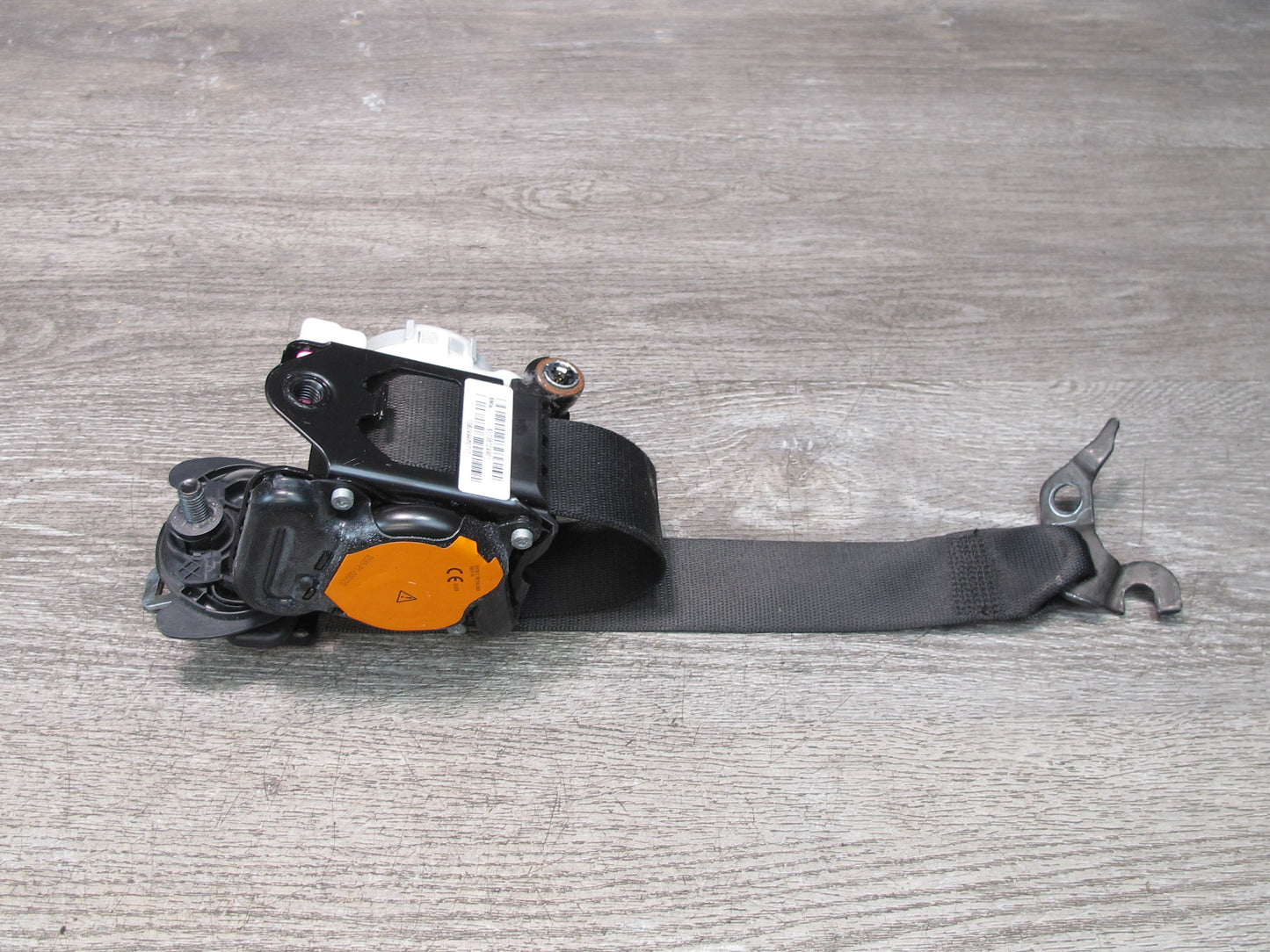 11-17 BMW F25 X3 FRONT LEFT & RIGHT SIDE SEATBELT RETRACTOR SET OEM