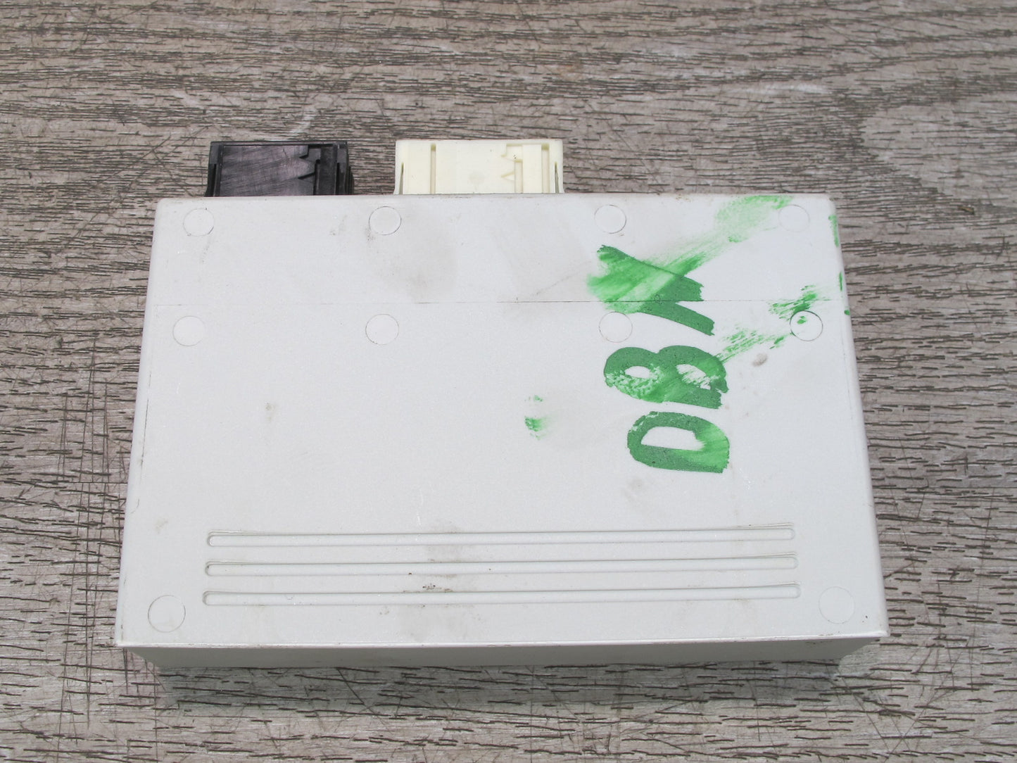 08-10 BMW E88 135I PDC Parking Distance Control Module 6982402 OEM