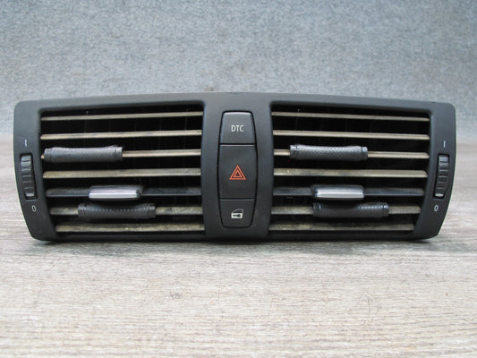 08-13 BMW E82 E88 135I Dash Center A/C Air Vent w Switch Black OEM