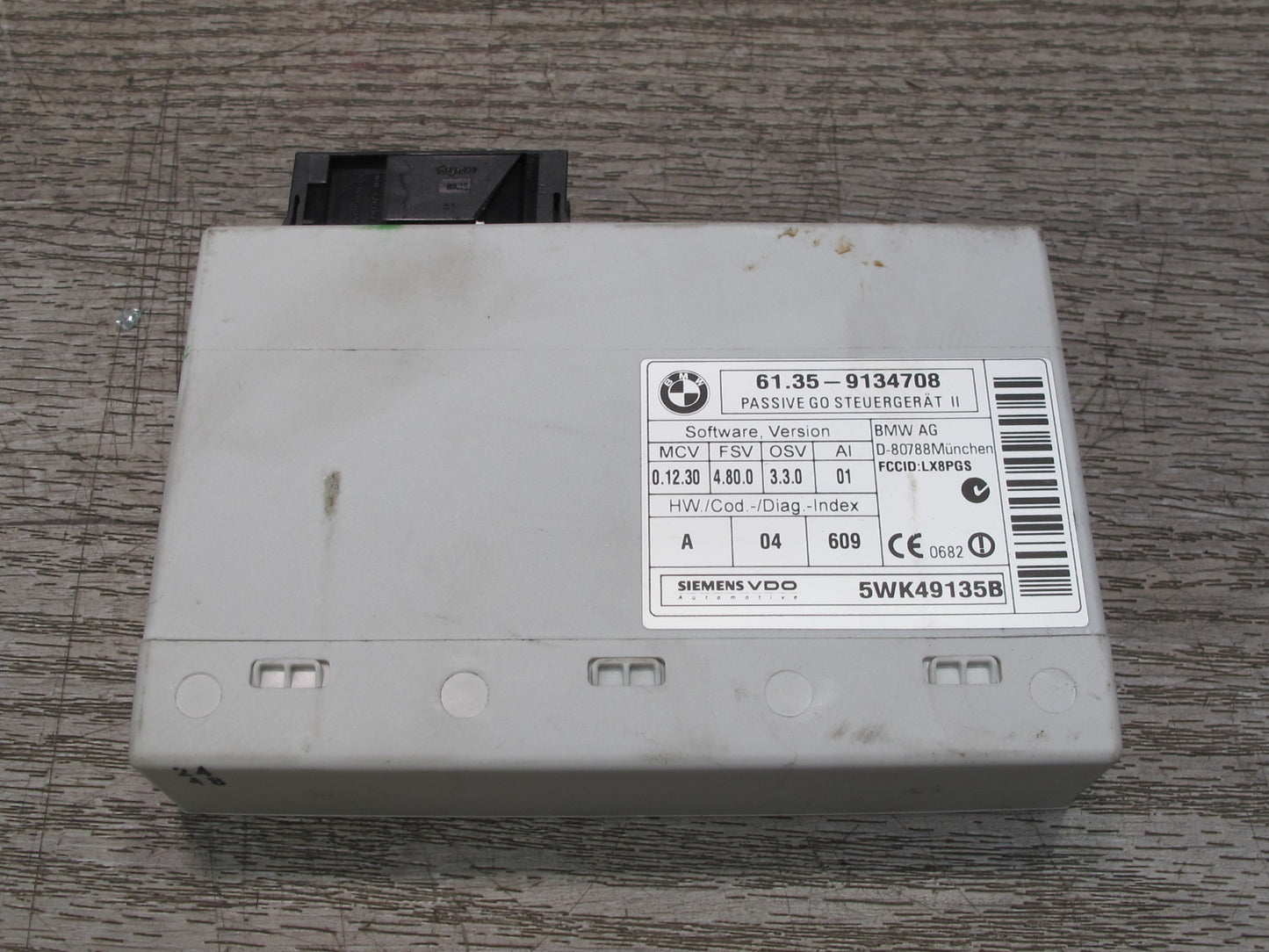 08-13 BMW E82 E88 135I Keyless Entry Passive GO Control Module 9134708 OEM