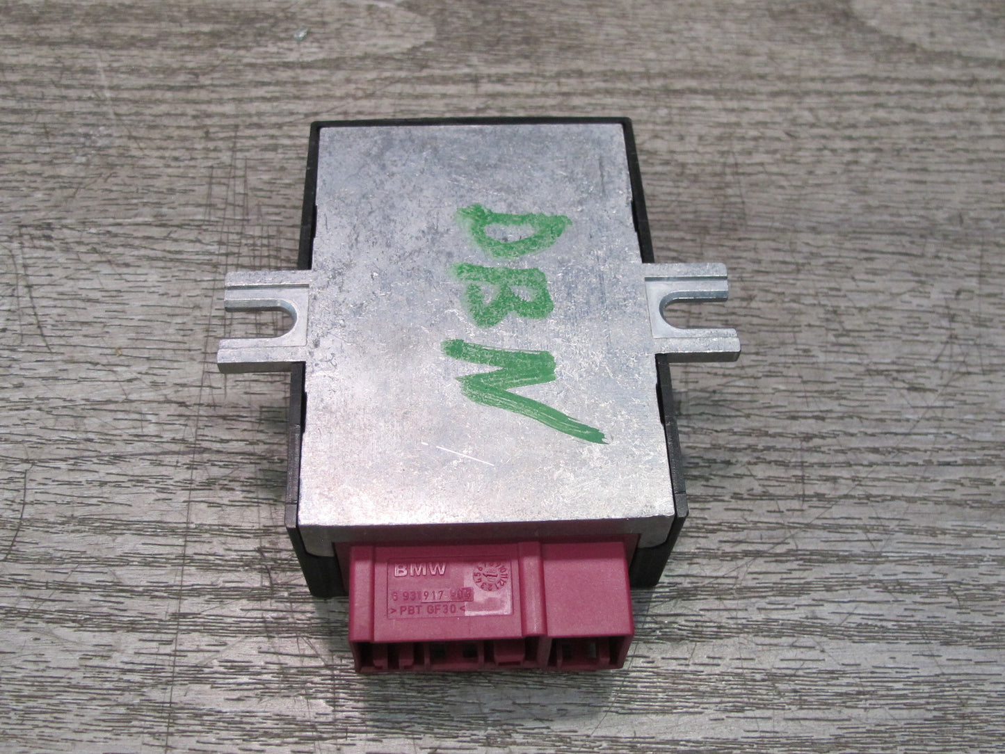 08-13 BMW E88 135I Fuel Pump Control Module 7209286 OEM