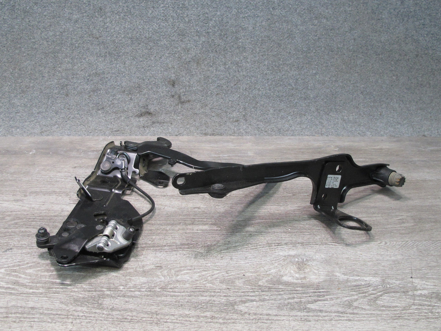08-13 BMW E88 135I Convertible Set of 2 Left & Right TOP Roof Folding Hinge OEM
