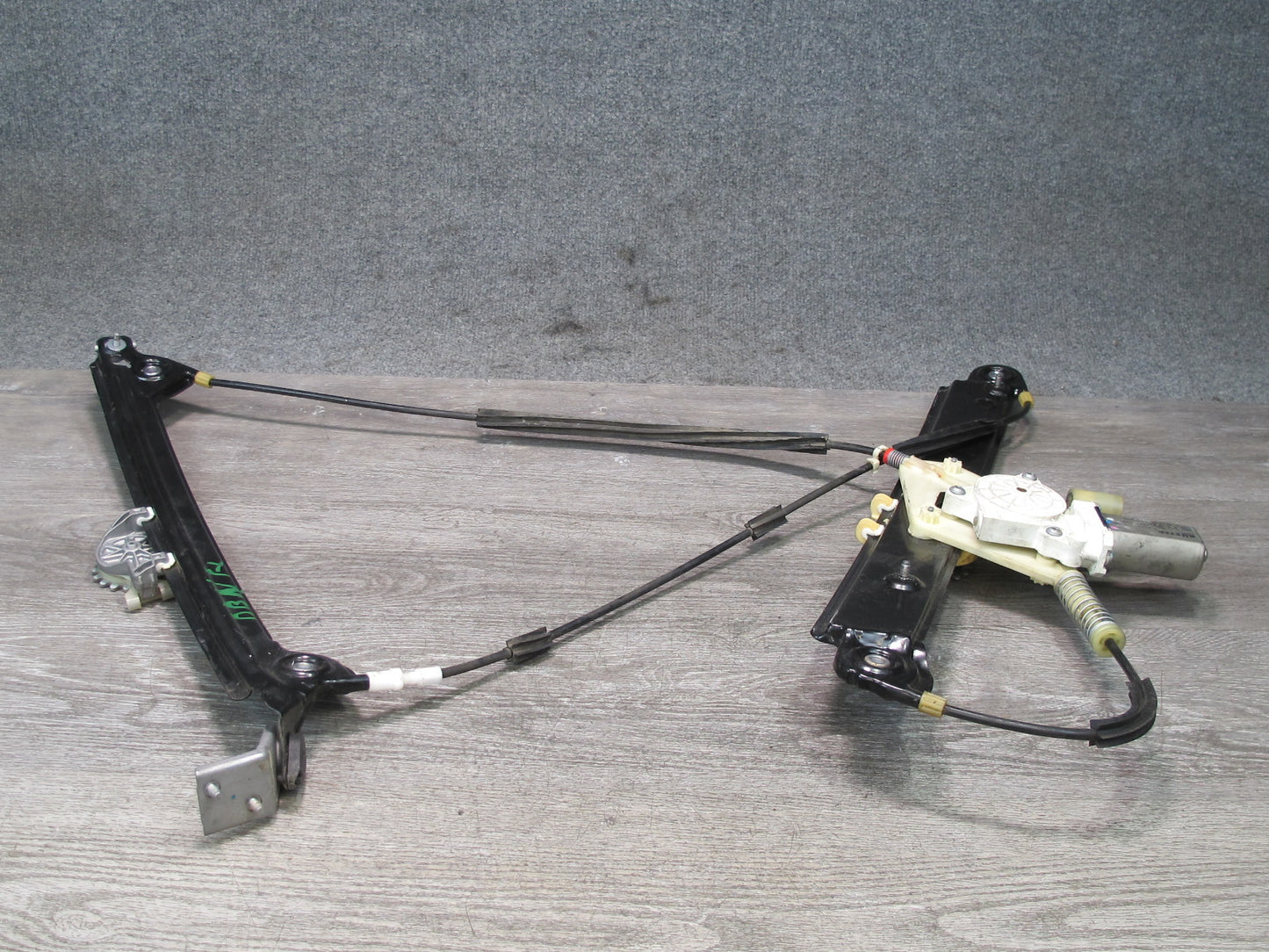 08-10 BMW E82 E88 135i Left Driver Door Window Regulator w Motor OEM
