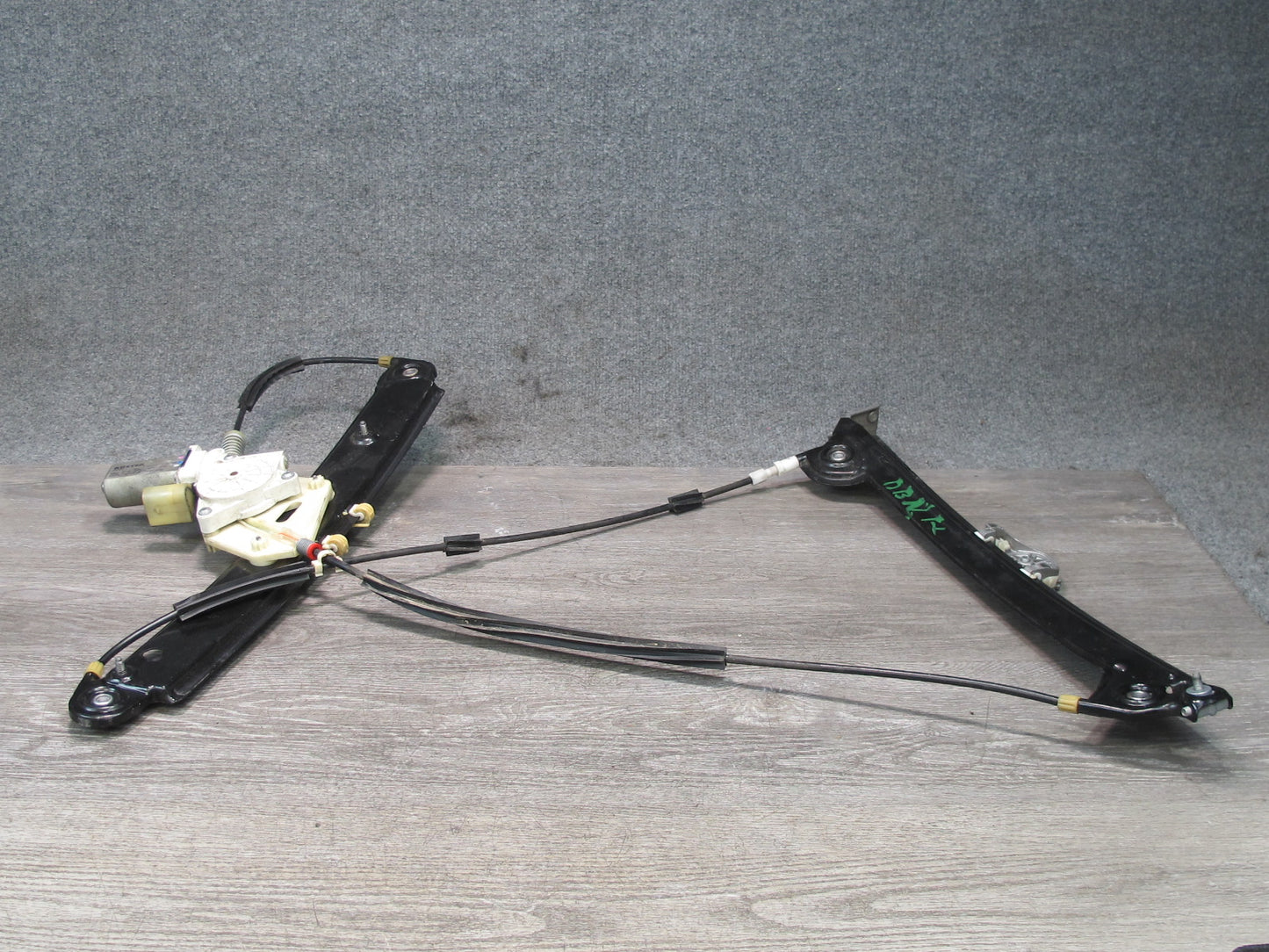 08-10 BMW E82 E88 135i Left Driver Door Window Regulator w Motor OEM
