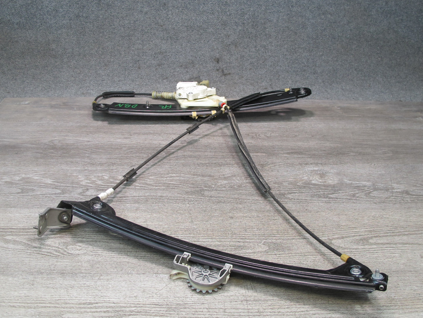 08-13 BMW E82 E88 1235i Right Passenger Door Window Regulator w Motor OEM