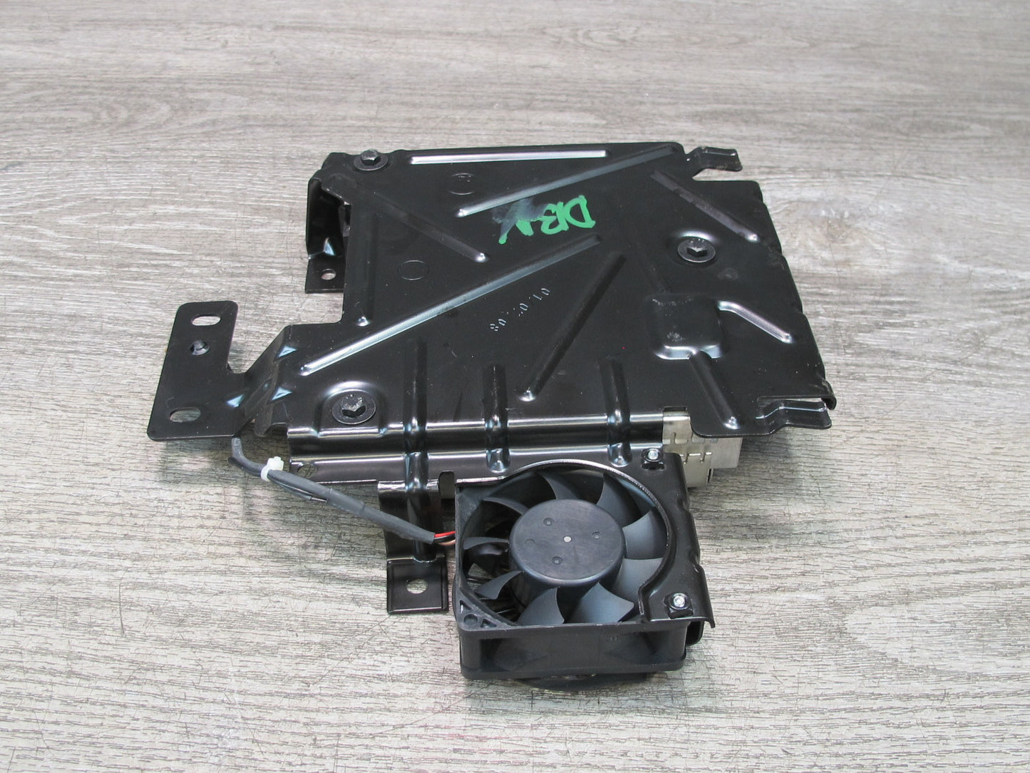 08-09 BMW E82 E88 135I Satellite Radio Receiver Tuner Module w Fan & Bracket OEM