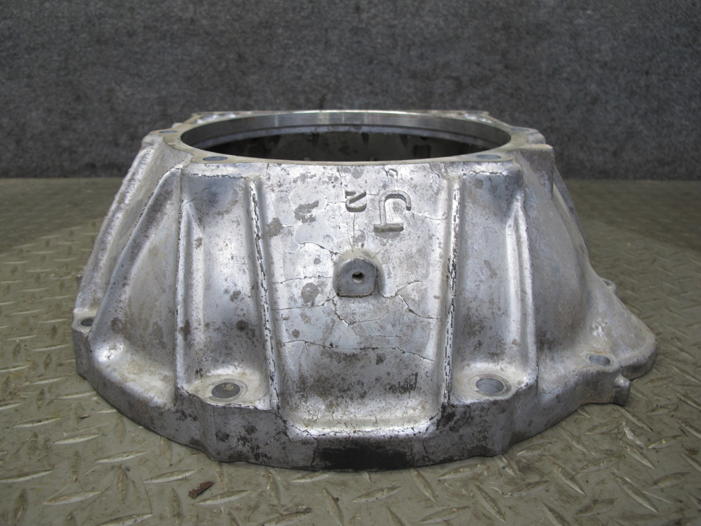 00-05 Lexus GS300 2JZGE RWD A650E A/T Auto Transmission Bell Housing J2 83K OEM