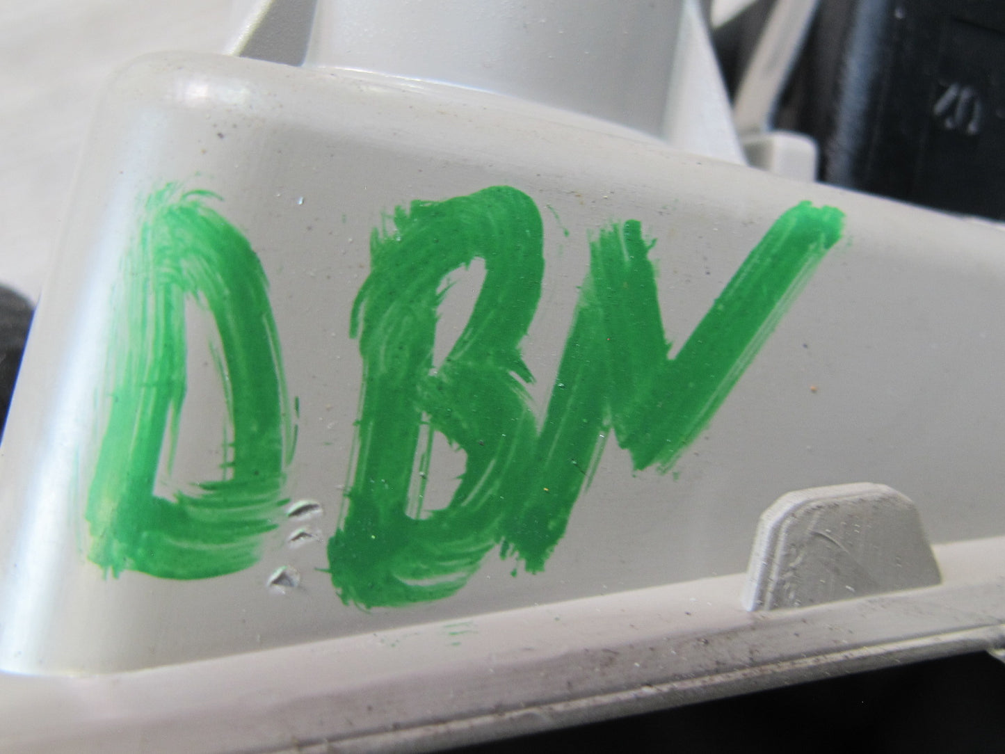 08-13 BMW E82 E88 135I Center Console USB AUX Lighter Socket w Trim Beige OEM