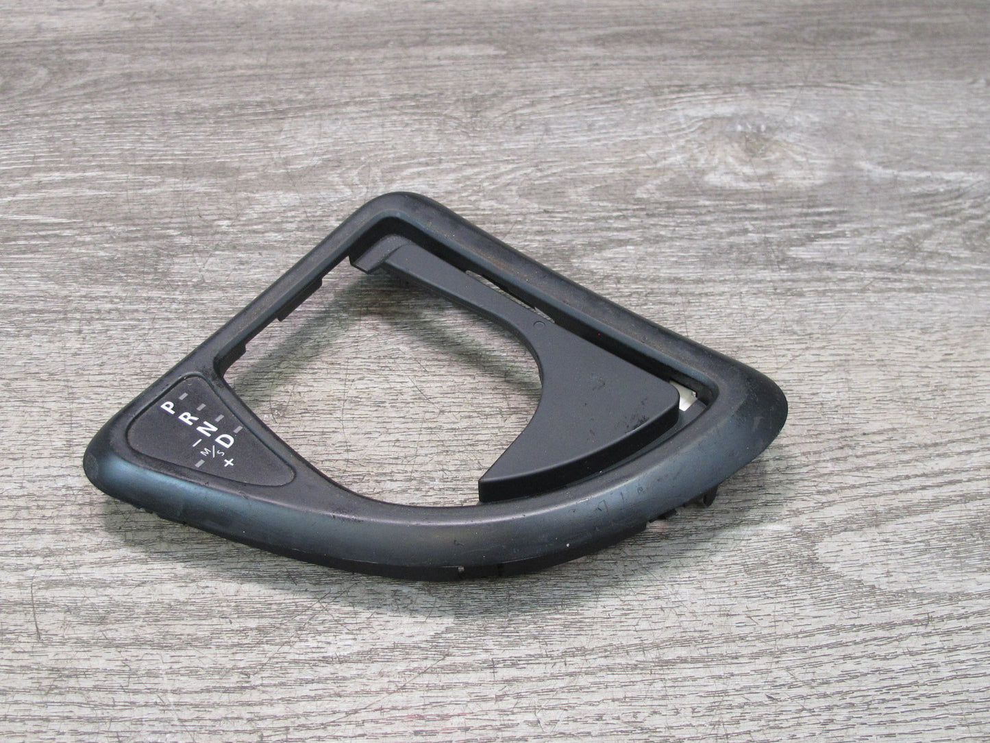 08-13 BMW E82 E88 135I A/T Center Console Shifter Trim Cover Panel 7078567 OEM